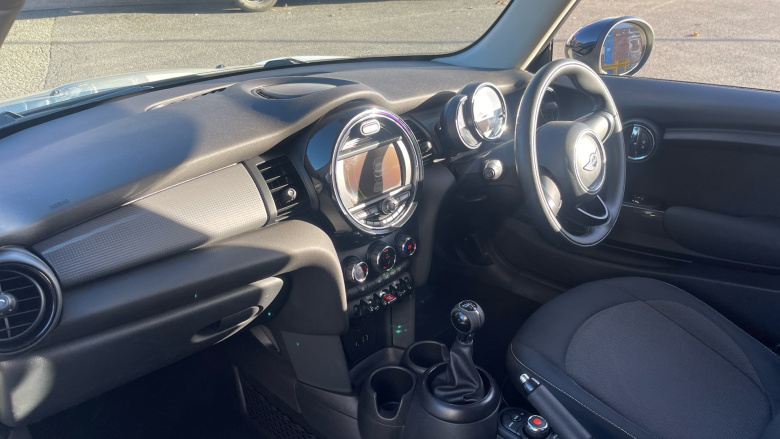 MINI Hatchback 1.5 Cooper 3dr Petrol Hatchback